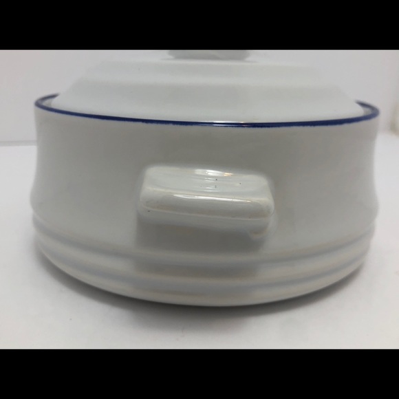 Country Blue IH Rooster 5” Casserole Dish w/Lid - Picture 6 of 8